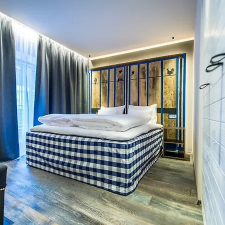 Adler & Stube 4* Виллабасса